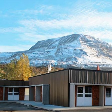 Taergesen B&B Reydarfjordur Exterior foto