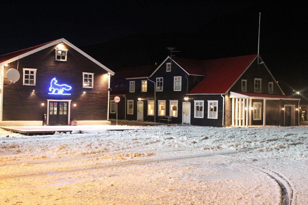 Taergesen B&B Reydarfjordur Exterior foto